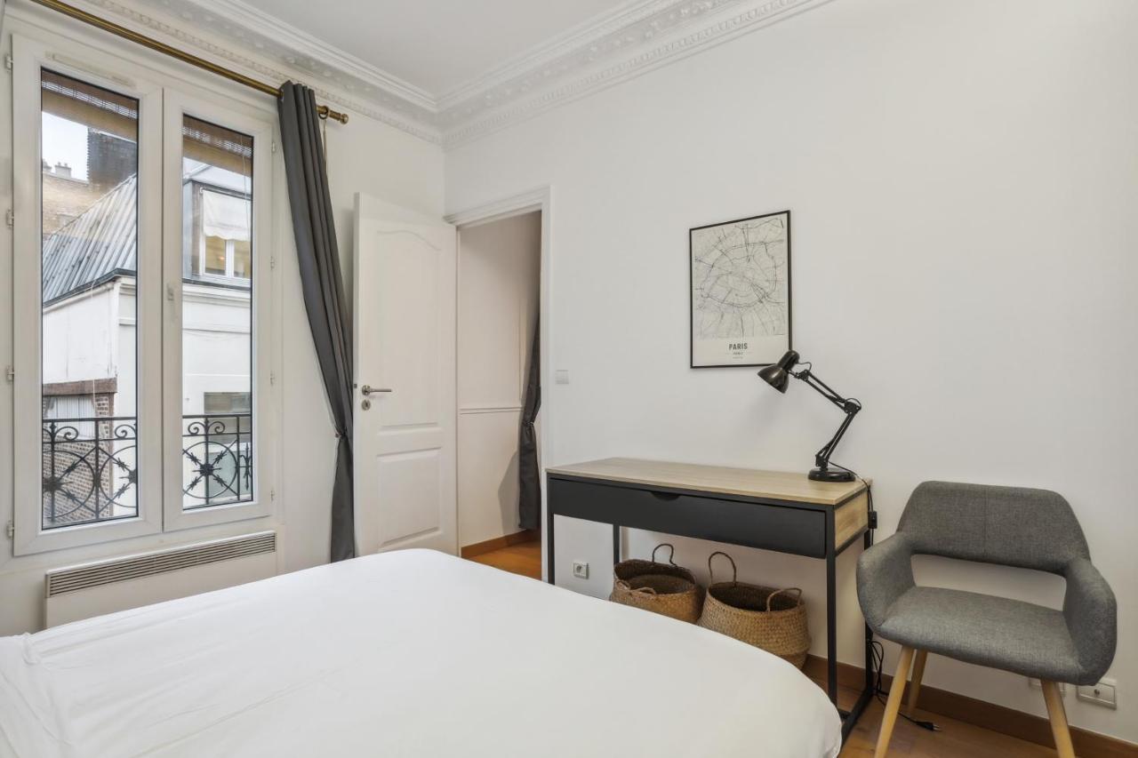 Superbe 2 Pieces Au Coeur Du Xvieme Bed & Breakfast ปารีส ภายนอก รูปภาพ